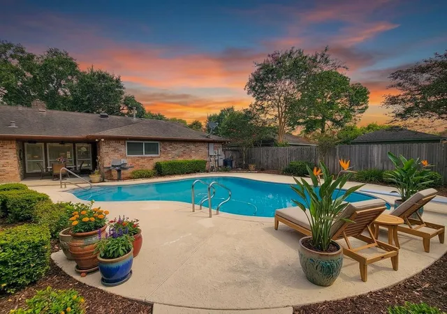 Photo 1 of Single family home for sale at 12322 Vanderheath Dr, Houston, TX 77031 | MLS# 54313467 | Listing updated on 2026-10-04