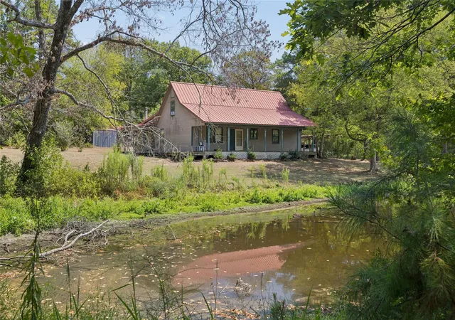 Photo 2 of Single family home for sale at 5962 Fm 555, Gilmer, TX 75645 | MLS# 85583186 | Listing updated on 2026-09-23