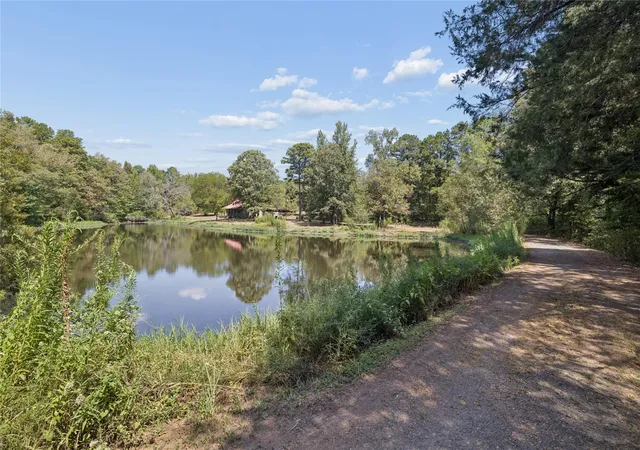 Photo 3 of Single family home for sale at 5962 Fm 555, Gilmer, TX 75645 | MLS# 85583186 | Listing updated on 2026-09-23