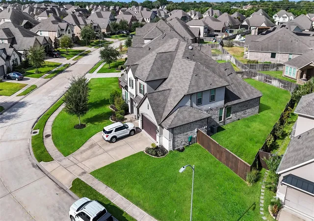 Photo 3 of Single family home for sale at 20314 Mercer Grv Dr, Cypress, TX 77433 | MLS# 86608716 | Listing updated on 2026-09-20