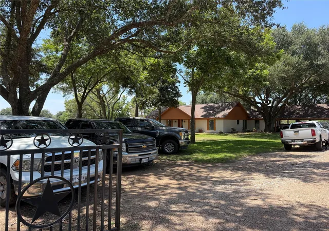 Photo 4 of Land for sale at 6310 Sprigg St, Fulshear, TX 77441 | MLS# 49600416 | Listing updated on 2026-09-10