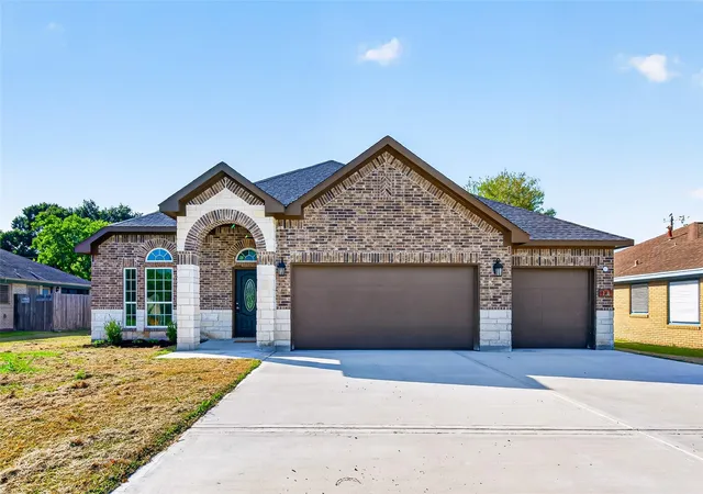 Photo 1 of Single family home for sale at 710 Hackberry St, La Marque, TX 77568 | MLS# 84831238 | Listing updated on 2026-09-19