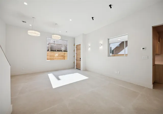 Photo 4 of Single family home for sale at 3514 Mount Vernon St, Houston, TX 77006 | MLS# 64979648 | Listing updated on 2026-10-09