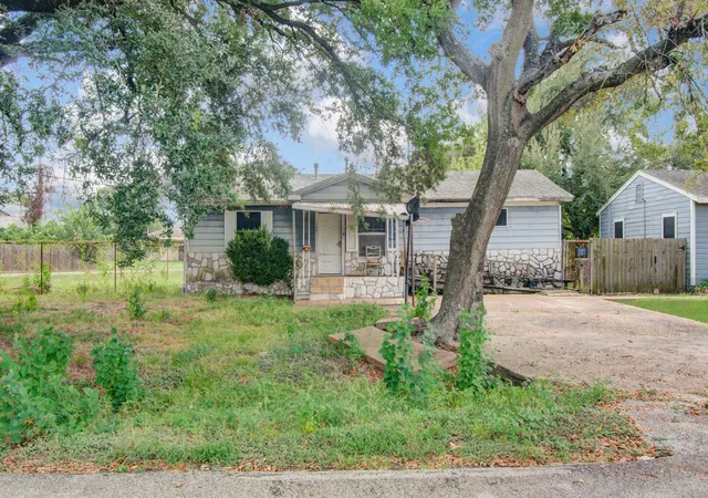 Photo 1 of Single family home for sale at 162 Calloway St, Houston, TX 77029 | MLS# 61883218 | Listing updated on 2026-10-06