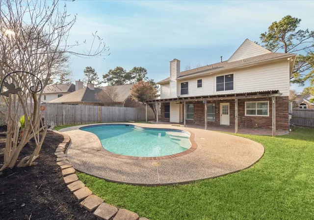 Photo 4 of Single family home for sale at 18035 Berry Branch Dr, Houston, TX 77084 | MLS# 27433033 | Listing updated on 2026-09-02