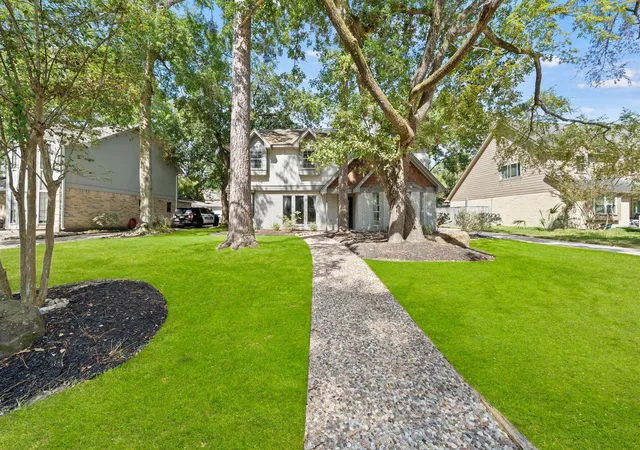 Photo 3 of Single family home for sale at 3319 Three Pines Dr, Humble, TX 77339 | MLS# 19980553 | Listing updated on 2026-09-18