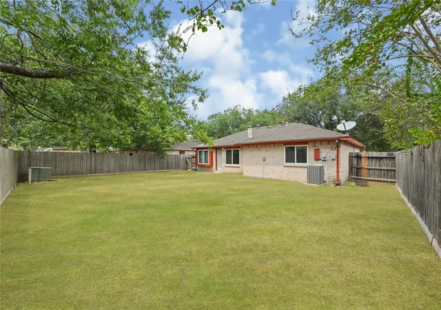 Photo 3 of Single family home for sale at 19439 Cypress Harbor Dr, Katy, TX 77449 | MLS# 45776294 | Listing updated on 2026-09-18