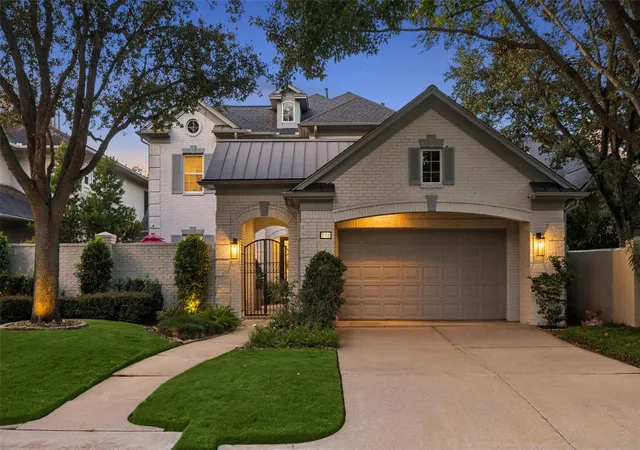 Photo 1 of Single family home for sale at 11418 Gallant Ridge Ln, Houston, TX 77082 | MLS# 83064967 | Listing updated on 2026-09-14