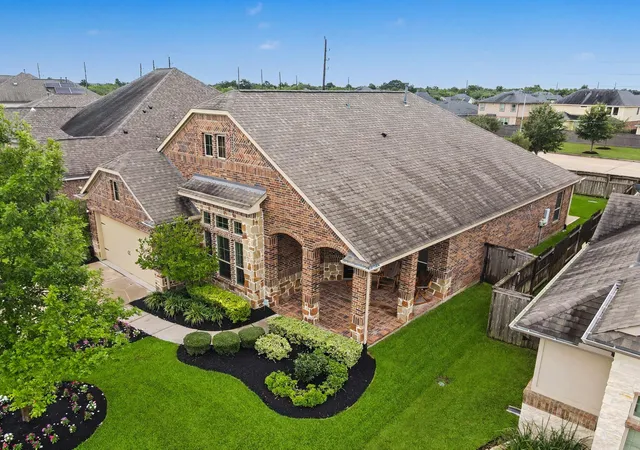Photo 4 of Single family home for sale at 31127 Yellow Dawn Ln, Hockley, TX 77447 | MLS# 8499725 | Listing updated on 2026-10-07