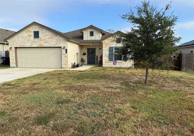 Photo 1 of Single family home for sale at 620 W Sheldon Ave, Thrall, TX 76578 | MLS# 37339613 | Listing updated on 2026-10-08