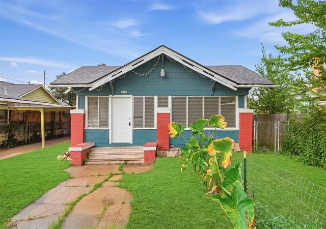 Single family home for sale at 5709 Sherman St, Houston, TX 77011 | MLS# 62870539