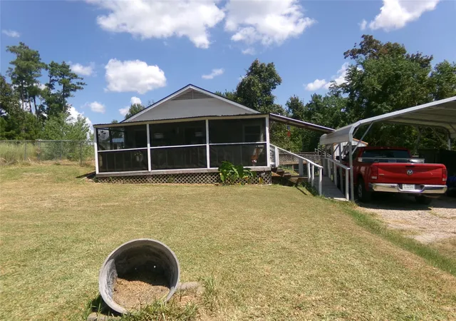 Photo 3 of Single family home for sale at 297 Mulberry Cvs, Onalaska, TX 77360 | MLS# 16637641 | Listing updated on 2026-09-12