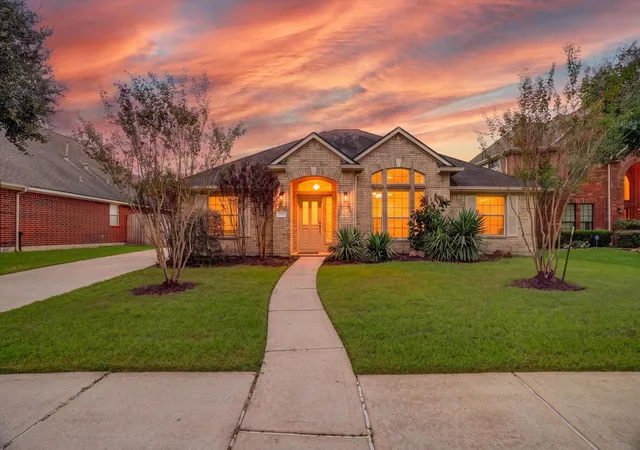 Photo 1 of Single family home for sale at 11511 Kingsbarn Ct, Tomball, TX 77377 | MLS# 48961887 | Listing updated on 2026-09-14