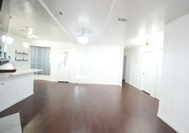 Photo 4 of Sale Pending at 8615 Brookren Cir, Houston, TX 77072 | MLS# 26136399 | Listing updated on 2026-09-22