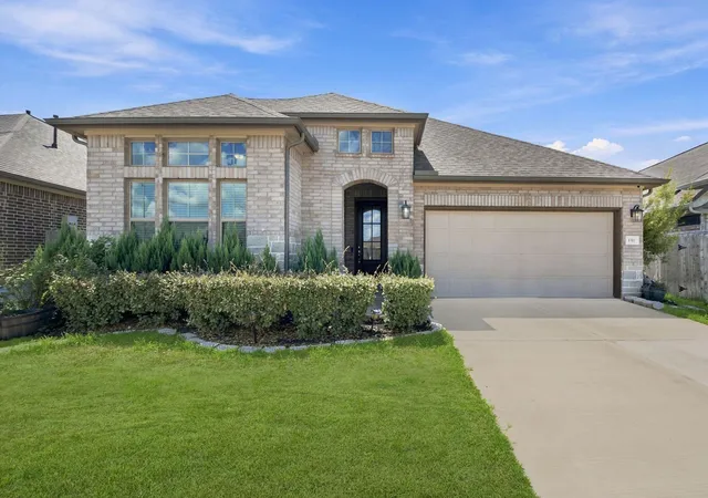 Photo 1 of Single family home for sale at 3311 Old Ironwood Dr, Spring, TX 77386 | MLS# 81315869 | Listing updated on 2026-09-28