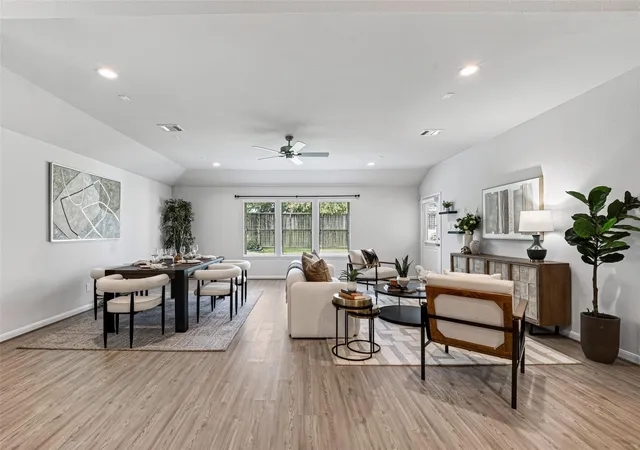 Photo 1 of Single family home for sale at 2500 Hagerman Ct, Conroe, TX 77384 | MLS# 83602408 | Listing updated on 2026-09-13