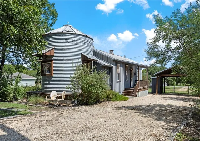 Photo 1 of Sale Pending at 108 N Scott St, Fayetteville, TX 78940 | MLS# 12665459 | Listing updated on 2026-09-23