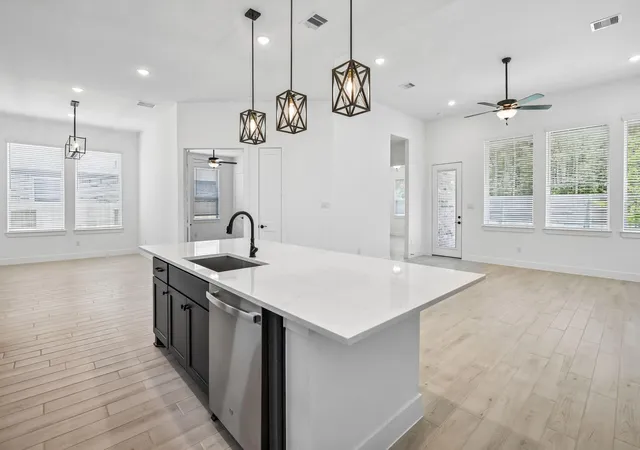 Photo 3 of Single family home for sale at 18075 Brennie Bird Ln, Conroe, TX 77302 | MLS# 72306099 | Listing updated on 2026-10-07