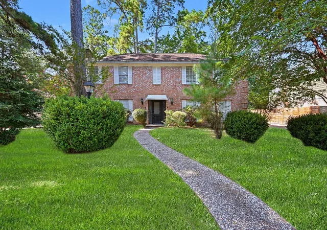 Photo 3 of Single family home for sale at 11719 Moorcreek Dr, Houston, TX 77070 | MLS# 7318929 | Listing updated on 2026-09-02