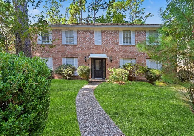 Photo 4 of Single family home for sale at 11719 Moorcreek Dr, Houston, TX 77070 | MLS# 7318929 | Listing updated on 2026-09-02