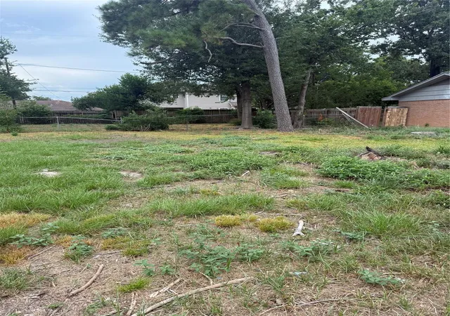 Photo 4 of Land for sale at 5206 West 43, Houston, TX 77092 | MLS# 88289397 | Listing updated on 2026-09-10