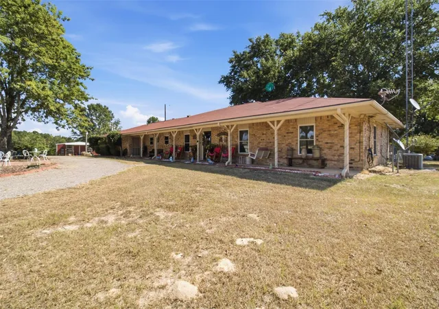 Photo 1 of Single family home for sale at 1209 Fm 220, Alto, TX 75925 | MLS# 71470799 | Listing updated on 2026-09-23