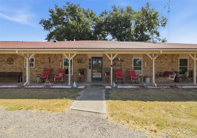 Photo 2 of Single family home for sale at 1209 Fm 220, Alto, TX 75925 | MLS# 71470799 | Listing updated on 2026-09-23