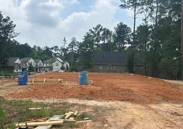 Photo 3 of Single family home for sale at 270 Garden Rose Trl, Willis, TX 77318 | MLS# 23196827 | Listing updated on 2026-09-24
