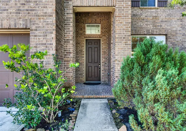 Photo 4 of Single family home for sale at 26743 Elrington Pointe Ln, Katy, TX 77494 | MLS# 14635036 | Listing updated on 2026-09-13