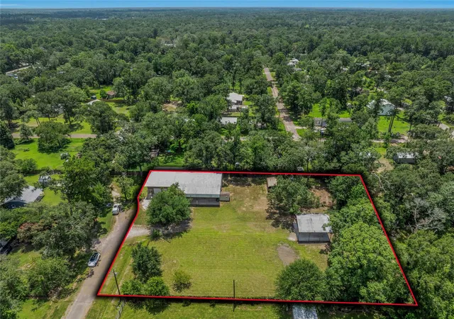 Photo 3 of Sale Pending at 14668 Lynnwood Dr, Splendora, TX 77372 | MLS# 49644311 | Listing updated on 2026-10-02