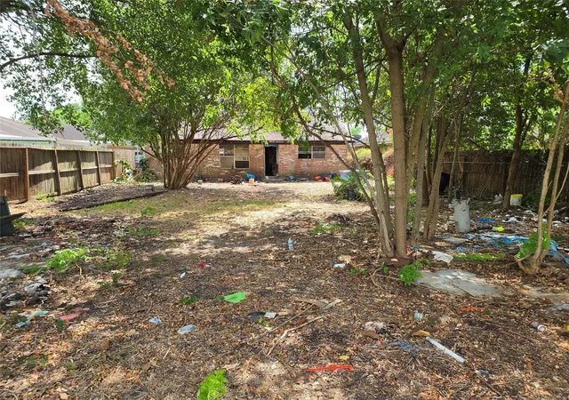 Photo 2 of Single family home for sale at 907 Ave M, South Houston, TX 77587 | MLS# 44495492 | Listing updated on 2026-10-04