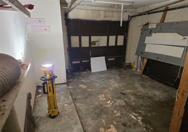 Photo 3 of Single family home for sale at 907 Ave M, South Houston, TX 77587 | MLS# 44495492 | Listing updated on 2026-10-04