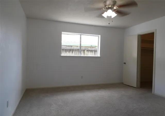 Photo 4 of Single family home for sale at 2434 Tyler Ln, Deer Park, TX 77536 | MLS# 32586070 | Listing updated on 2026-10-06