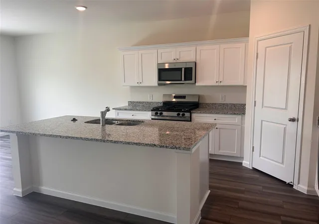 Photo 2 of Single family home for sale at 1016 Daybreak Dr, Brookshire, TX 77423 | MLS# 75822831 | Listing updated on 2026-09-18