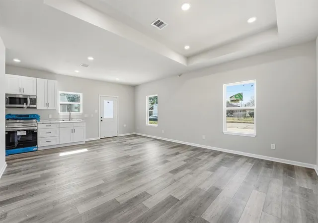Photo 4 of Single family home for sale at 3791 Piney Point, Conroe, TX 77301 | MLS# 60159450 | Listing updated on 2026-09-11