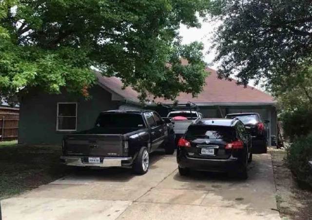 Photo 3 of Single family home for sale at 109 Hardin Dr, Arlington, TX 76018 | MLS# 35111022 | Listing updated on 2026-09-11