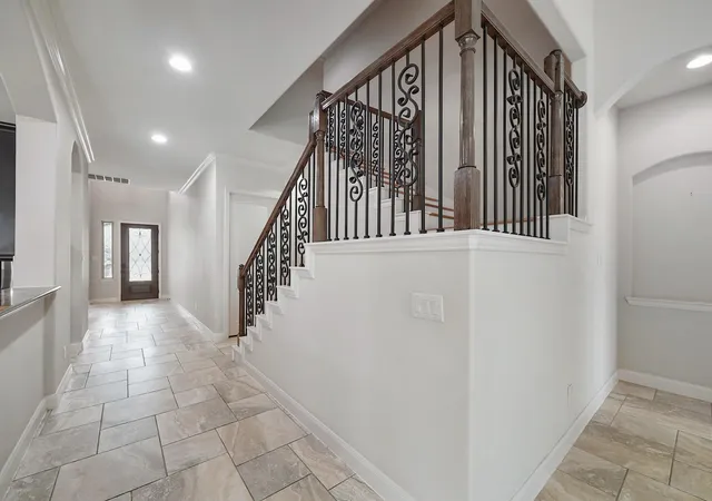 Photo 4 of Single family home for sale at 28003 Twin Knls Ln, Fulshear, TX 77441 | MLS# 48597705 | Listing updated on 2026-10-09