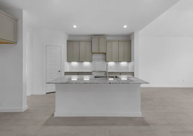 Photo 2 of Single family home for sale at 1727 Pecan Woods Ln, Conroe, TX 77301 | MLS# 69917185 | Listing updated on 2026-09-20