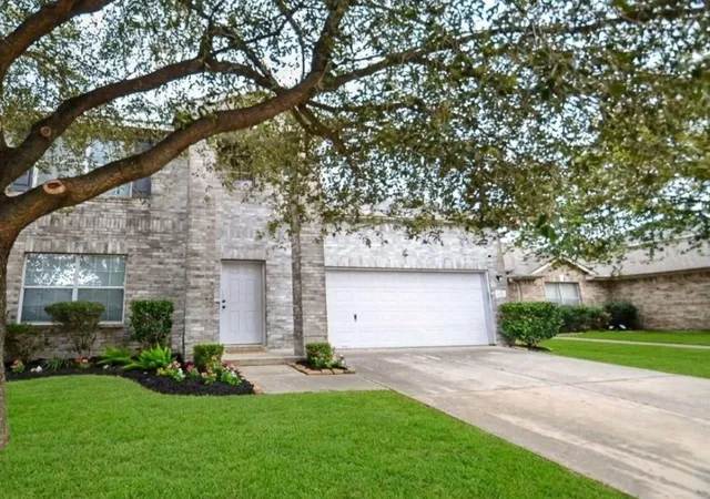 Photo 4 of Single family home for sale at 1254 Beaufort Sea Dr, Houston, TX 77067 | MLS# 15337806 | Listing updated on 2026-10-04