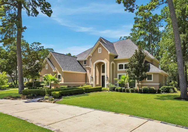 Photo 3 of Mansion for sale at 7611 Kings River Ln, Humble, TX 77346 | MLS# 10150817 | Listing updated on 2026-09-14