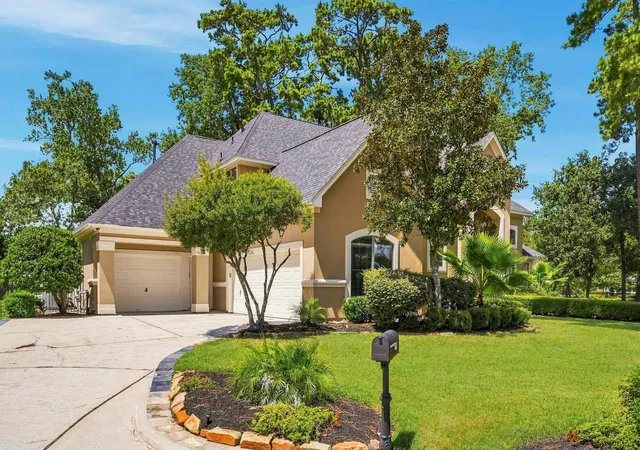 Photo 3 of Single family home for sale at 7611 Kings River Ln, Humble, TX 77346 | MLS# 10150817 | Listing updated on 2026-09-14