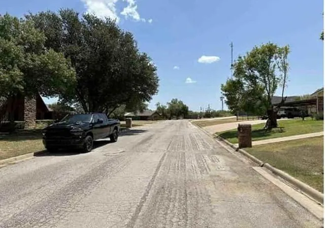 Photo 4 of Single family home for sale at 2323 Sha Ln, Breckenridge, TX 76424 | MLS# 45676668 | Listing updated on 2026-09-15