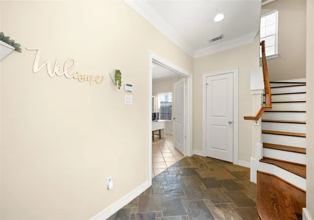 Photo 2 of Townhouse for sale at 1514 Birdsall St #B, Houston, TX 77007 | MLS# 47135504 | Listing updated on 2026-09-24