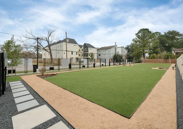 Photo 48 of Single family home for sale at 4746 Martin Hill Street, Houston, TX 77018 | MLS# 43802376 | Listing updated on 2026-10-08