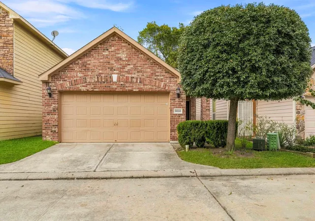 Photo 1 of Single family home for sale at 11020 Panther Ct, Houston, TX 77099 | MLS# 42598417 | Listing updated on 2026-09-18