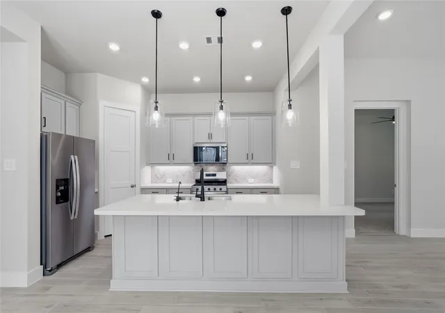 Photo 3 of Single family home for sale at 2298 Madeley Crk Ct, Conroe, TX 77304 | MLS# 21314207 | Listing updated on 2026-10-05