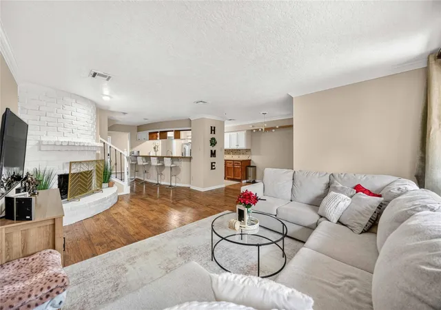 Photo 2 of Townhouse for sale at 7828 Kendalia Dr, Houston, TX 77036 | MLS# 35741185 | Listing updated on 2026-09-05
