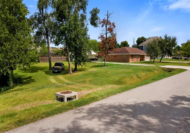 Photo 4 of Land for sale at Tbd Eastbrook, Houston, TX 77013 | MLS# 80816299 | Listing updated on 2026-09-11