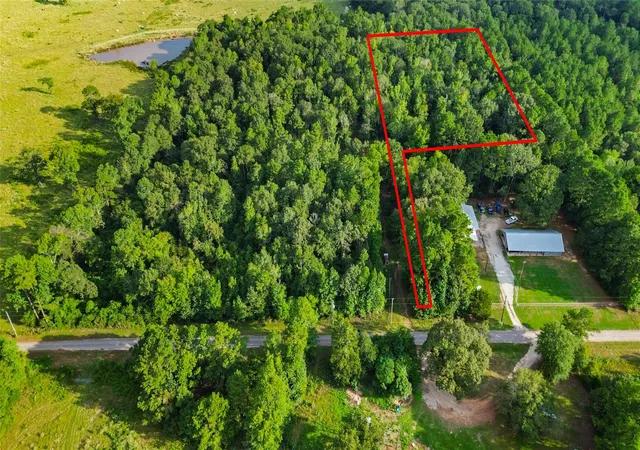 Photo 2 of Land for sale at 304 Hardy Btm Rd, Huntsville, TX 77340 | MLS# 93879581 | Listing updated on 2026-09-17