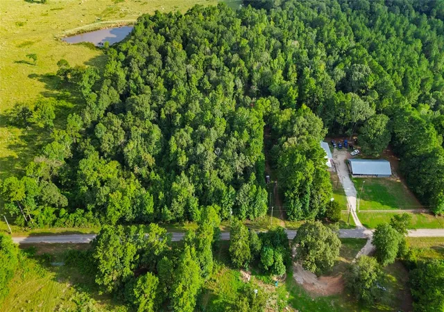 Photo 3 of Land for sale at 304 Hardy Btm Rd, Huntsville, TX 77340 | MLS# 93879581 | Listing updated on 2026-09-17
